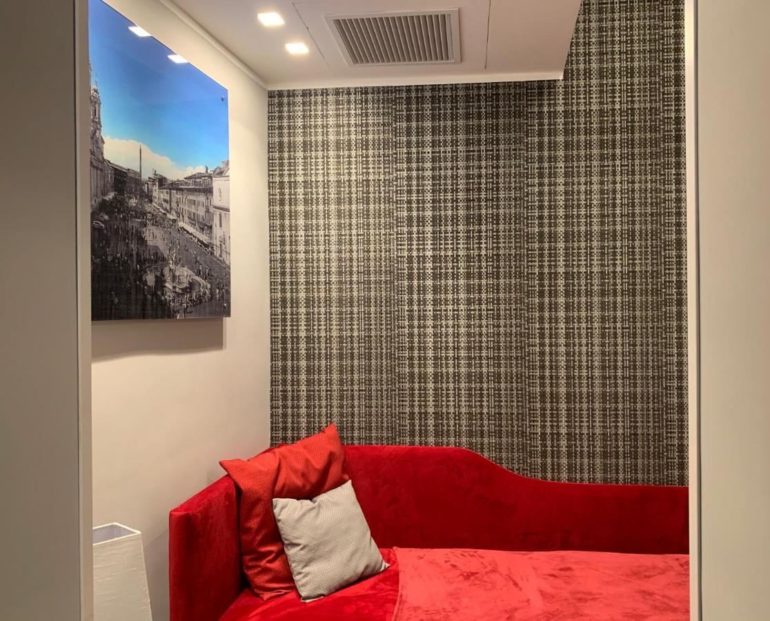 Pensionat Millina In Navona